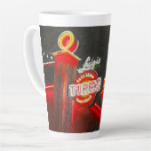 Luigi's Tires Latte Mok (Linkerhoek)