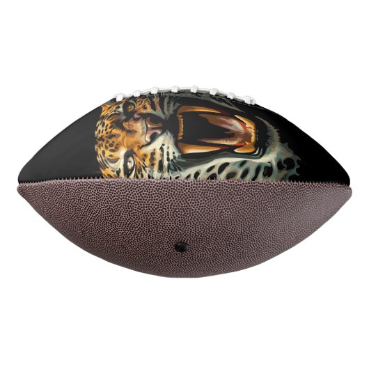 Luipaard brullende aanvalskop american football (Gedraaid 270)