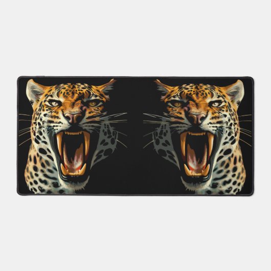 Luipaard brullende aanvalskop bureaumat (Voorkant)