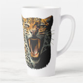 Luipaard brullende aanvalskop latte mok (Rechts)