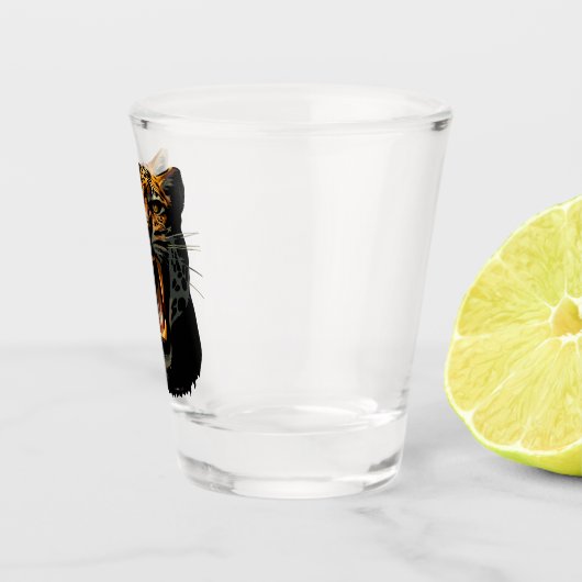 Luipaard brullende aanvalskop shot glas (Rechts)