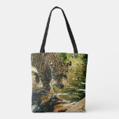 Luipaard die een stroomfoto doorkruist tote bag (Achterkant)