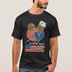 Luipaard Harten Patriottische Cardiologie Verpleeg T-shirt