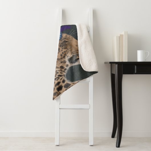 Luipaard met tropisch hoofdartikel sherpa deken (In situ)