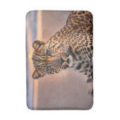 Luipaard op het strand badmat (Voorkant Verticaal)