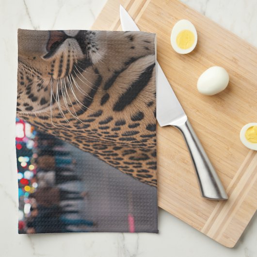 Luipaard op Times Square Theedoek (Quarter Fold)