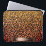 Luipaard patroon bruin zwart goud brons laptop sleeve<br><div class="desc">Een elegant,  glamoureus en vrouwtje met bruin,  gouden en zwarte luipaard,  versierd met gouden confetti. Sjabloon voor jouw naam. Een faux bronzen gekleurd lijst. Witte letters.</div>