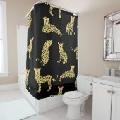 Luipaard Patroon: Zwarte achtergrond Cheetah Douchegordijn (In situ)