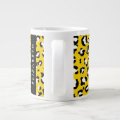 Luipaard Print, Vlekken, Gele Luipaard, Jouw naam Grote Koffiekop (Achterkant)