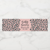 Luipaard print zestig en sassy 60ste verjaardag ro waterfles etiket (Enkel label)