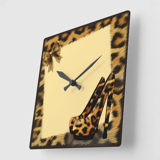 Luipaardpatroon schoenen gepersonaliseerd vierkante klok (Hoek)