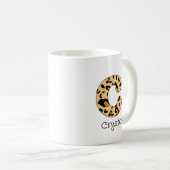 Luipaardprint initiaal kleine letter c en naam koffiemok (Voorkant rechts)