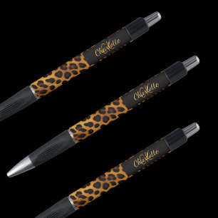 Luipaardprint monogram onderschrift naam pen