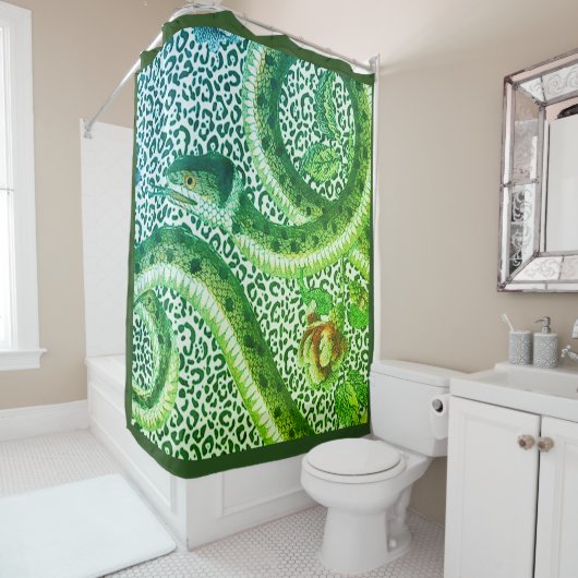 LUIPAARDSLANG IN HET GROEN DOUCHEGORDIJN (In situ)