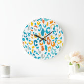 Luipaardvlekken: kleurrijke textuur. grote klok (Huis)