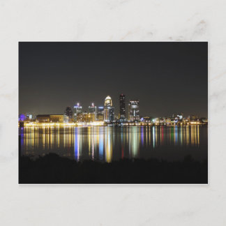 Luisville skyline 's nachts briefkaart