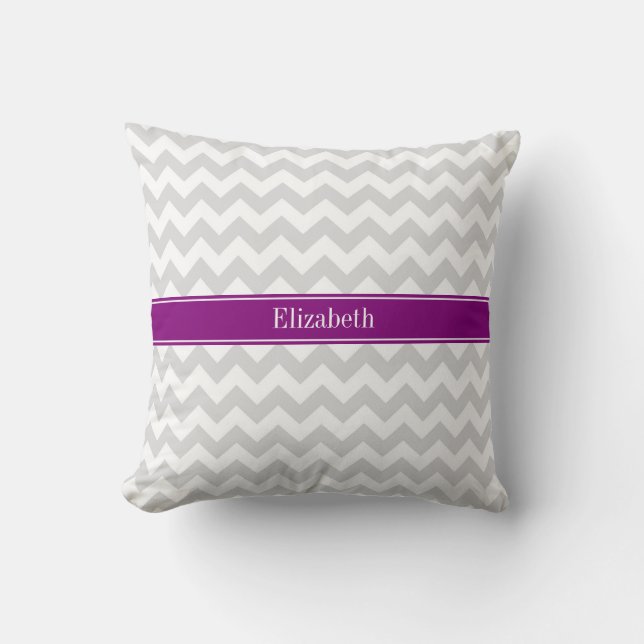 Luitenant Gray Witte Chevrons Paarse naammonogram Kussen (Voorkant)