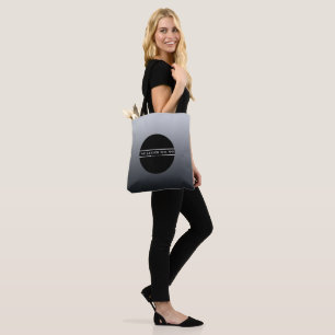 Luke 15:4 Hij verlaat de 99 Tote Bag