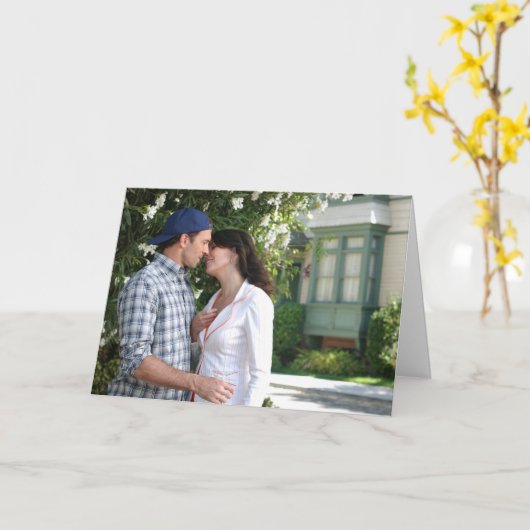 Luke en Lorelai Kiss Kaart (Gele Bloem)