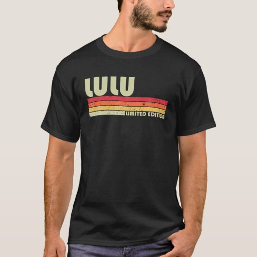 LULU-naam Aangepaste retro 80S 90S geboorte T-shirt (Voorkant)