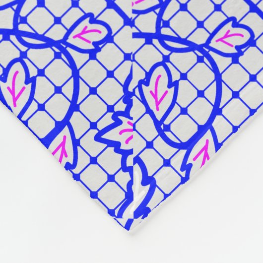 Luminous Blue net met bloemen 02b Offwhite BG Fleece Deken (Hoek)