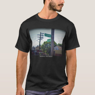Lumley en McGraw T-shirt
