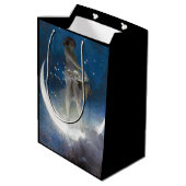Luna Goddess bij nacht verstrooiende sterren Medium Cadeauzakje (Achterkant Gekanteld)