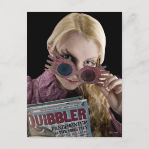 Luna Lovegood gluurt over bril Briefkaart