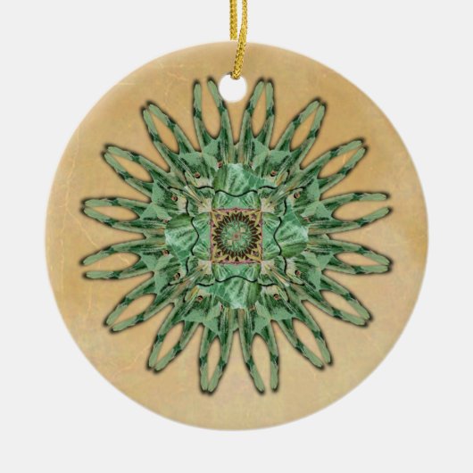 Luna Moth Mandala Ornament (Voorkant)