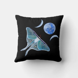 Luna Moth Triple Moon op zwart Kussen