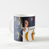 Lunar Glow Mok – Cosmic Tea Coffee Cup (Voorkant links)