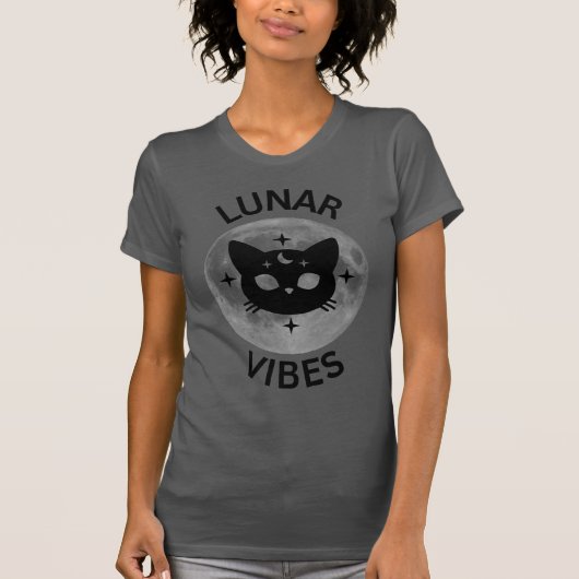 Lunar Vibes Cat + Moon  T-shirt (Voorkant)