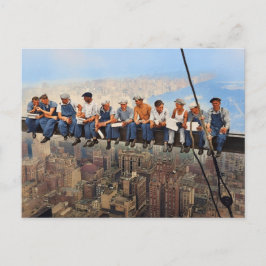 Lunch Atop A Skyscraper 1932 NYC Remastered Color  Briefkaart