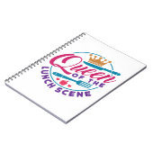 Lunch Lady Queen of the Lunch Scene Notitieboek (Linkerzijde)