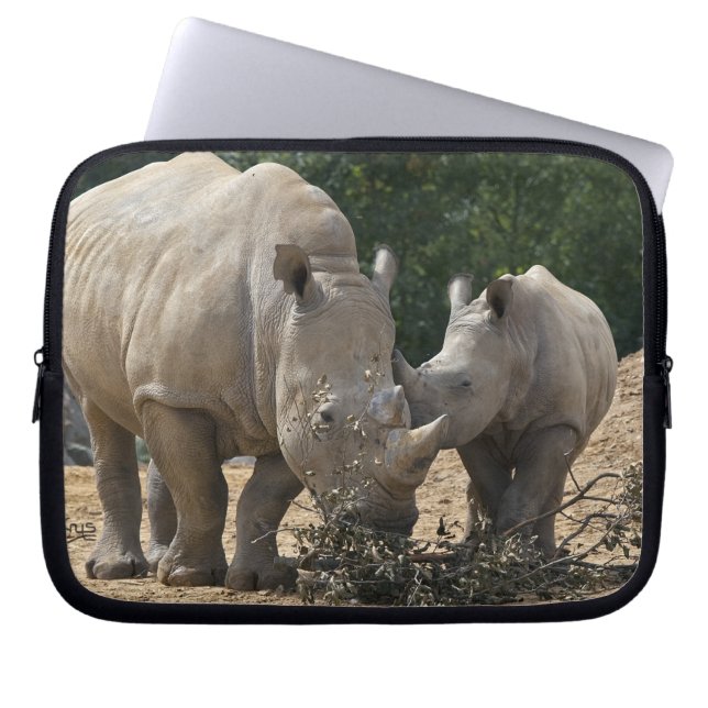 Lunch met de minimale laptophoes laptop sleeve (Voorkant)