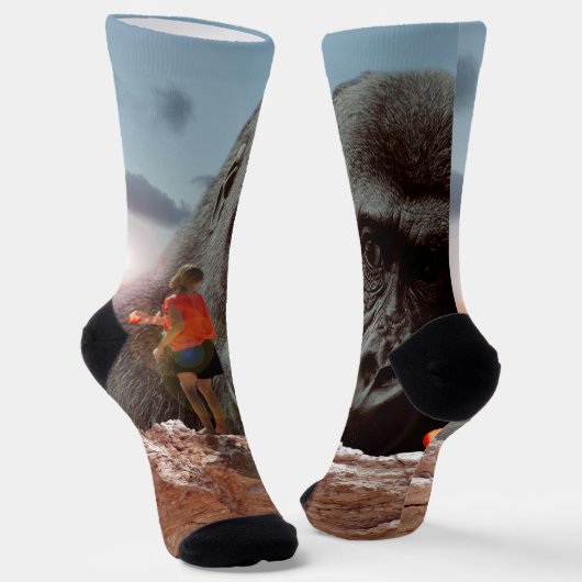 Lunchtime met een Gorilla, Sokken van bemanningsle (Gebogen)