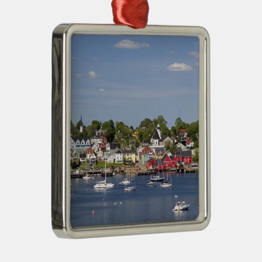 Lunenberg, Nova Scotia, Canada. 2 Metalen Ornament (Rechts)
