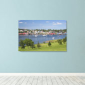 Lunenberg, Nova Scotia, Canada. Canvas Afdruk (Insitu (Houten vloer))