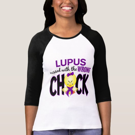 Lupus die met de verkeerde kuiken is gecommuniceer t-shirt (Voorkant)