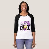 Lupus die met de verkeerde kuiken is gecommuniceer t-shirt (Voorkant volledig)