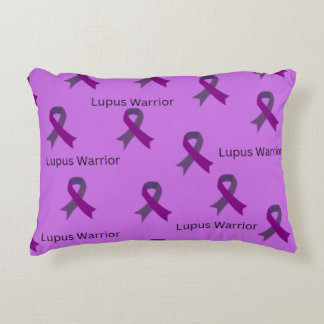 Lupus Warrior Great Awareness Gift voor hem of haa Accent Kussen