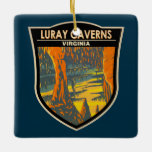 Luray Caverns Virginia Travel Art Badge Keramisch Ornament<br><div class="desc">Luray Caverns vectorkunstwerk. Het caverensysteem is genereus voorzien van speleothems zoals kolommen,  modderstromen,  stalactites,  stalagmites,  debietsteen en gespiegelde pools.</div>