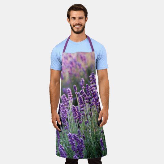 Luscious Lavender Schort (Gedragen)