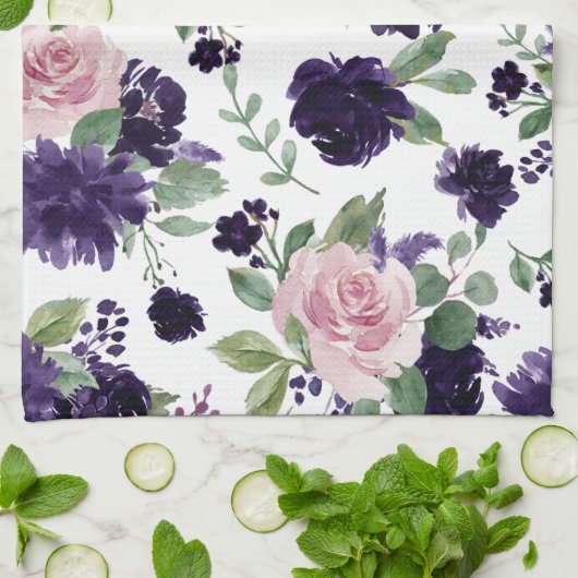 Lush Blossom | Paarse en roze Floral Shimmer Theedoek (Gevouwen)