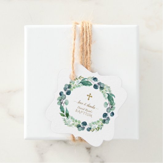Lush Eucalyptus Greenery Wreath Gold Cross Baptism Bedankjes Labels (In situ)