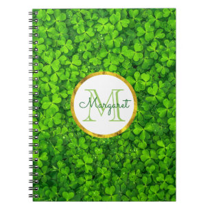 Lush Green Clovers met FAUX Gold Foil en Monogram Notitieboek