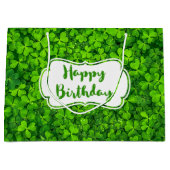 Lush Green Clovers met Water Drops Birthday Large Cadeautasje (Voorkant)