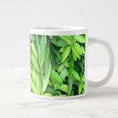 Lush Green Leaves Pattern – Natuur Botanisch Grote Koffiekop (Rechts)