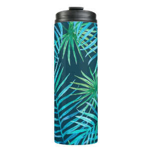 Lush greenery of tropical planten from oerwoud sea thermosbeker