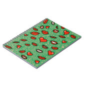 Lush Love: Red Lips & Hearts Pop op groen Notitieboek (Linkerzijde)